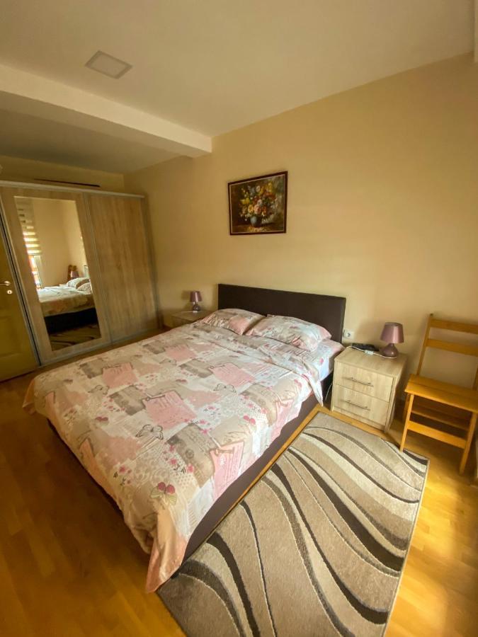 Apartman Bozur ซลาตีบอร์ ภายนอก รูปภาพ