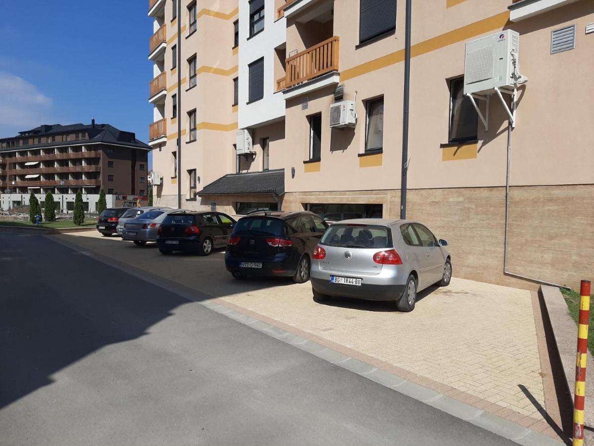 Apartman Bozur ซลาตีบอร์ ภายนอก รูปภาพ
